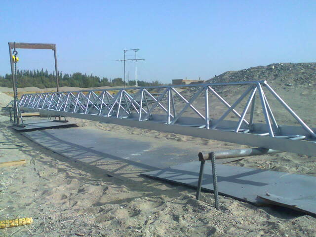 台前专业承揽大中小型喷涂翻新施工业务！